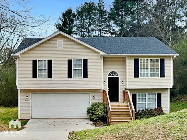 Building Photo - 1016 Bridle Creek Dr