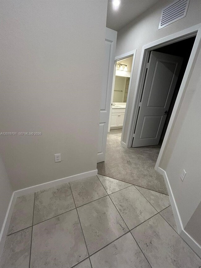 Photo - 446 NW 11th St