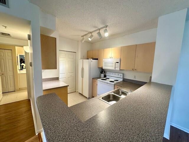 Photo - 7980 N Nob Hill Rd Unit 202