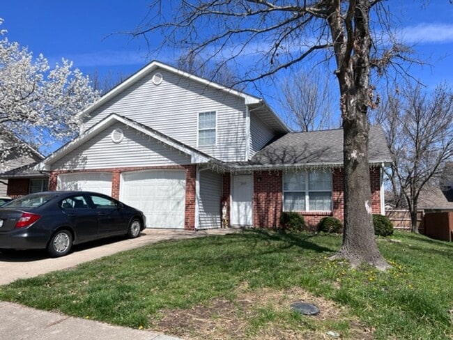 Photo - 3569-3571 Prescott Dr Unit 3569
