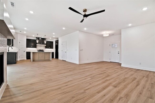 Photo - 25 Fields Ln