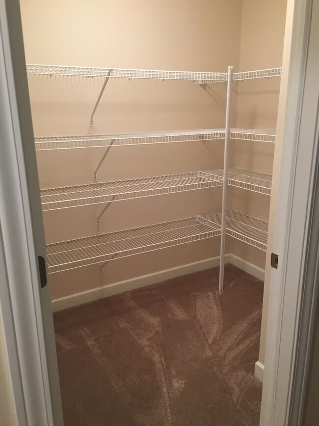 Storage Room - 2500 Muscatine Ave