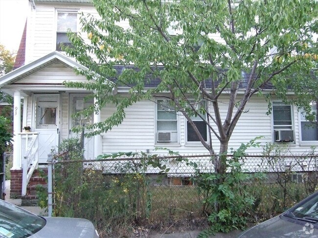 Building Photo - 38 Holman St Unit 1 Rental