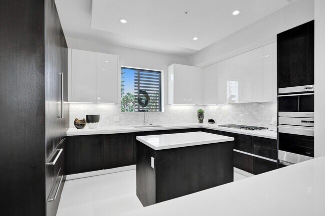 Photo - 3040 N Ocean Blvd