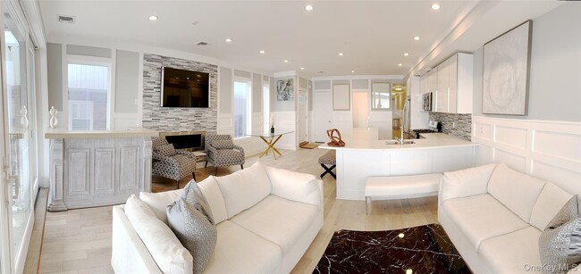 Photo - 59 Orchard Beach Blvd Unidad A