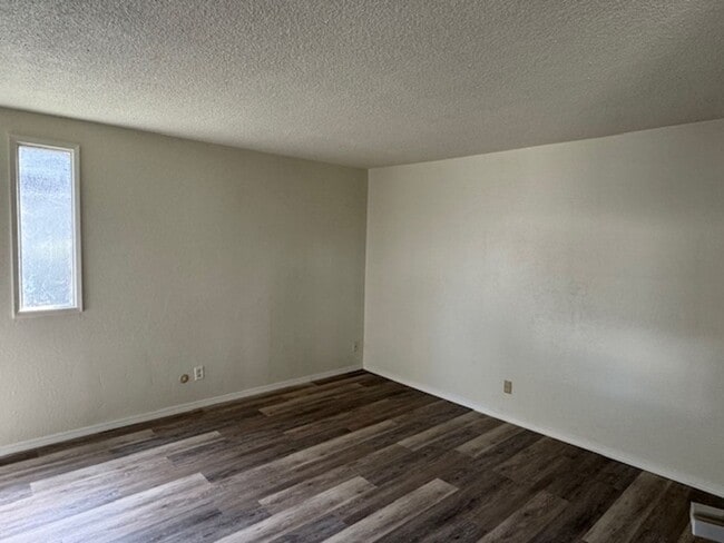 Photo - 624 Berrydale Ave Unidad 24