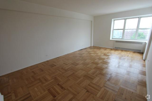 Building Photo - 2 bedroom in Rego Park NY 11374 Unit 3B Rental