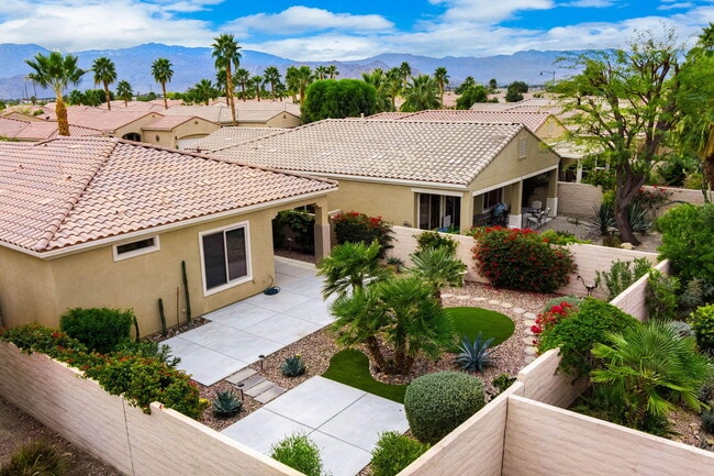 Photo - 81648 Avenida De Musica