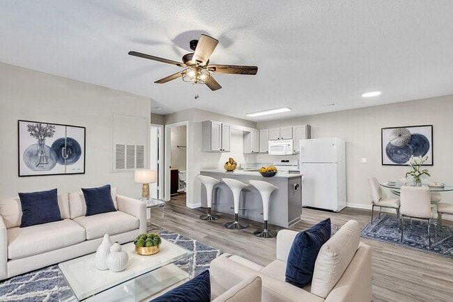 Photo - (843)742-5165 This kitchen is the chef's kiss!!