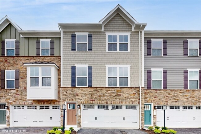 Photo - 6804 Sycamore Way Townhome