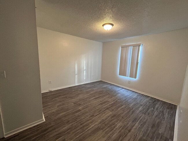 Almonte Apartments
