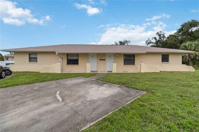 Photo - 284 Lomond Dr Townhome
