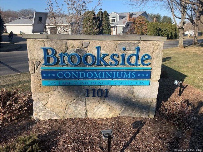 Photo - 22 Ivy Ln Unit 22