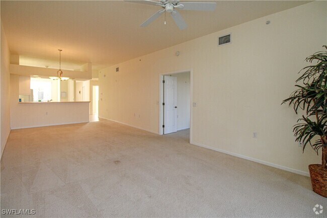 Building Photo - 6810 Beach Resort Dr Unit 7 Rental
