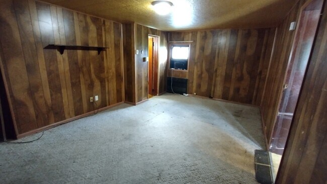 Photo - 2223 N Water St Ext