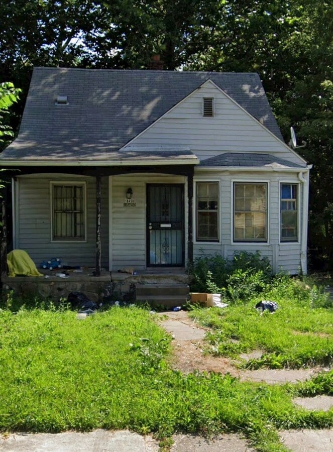 Photo - 18450 Stout St