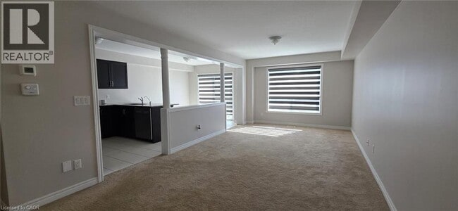 Photo - 33 Freer Dr