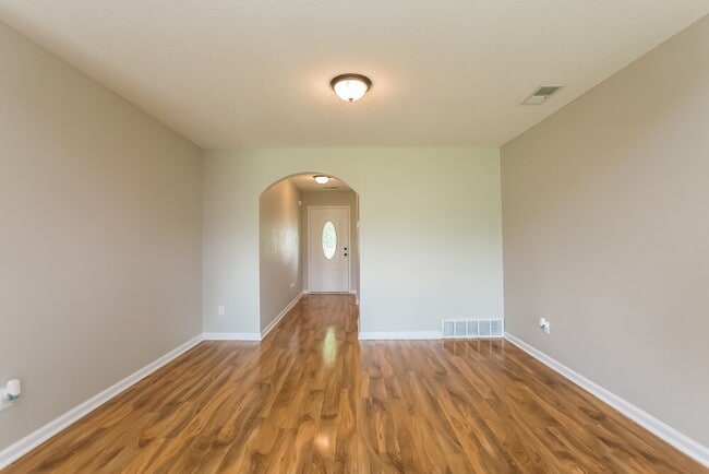 Photo - 7335 Red Maple Dr