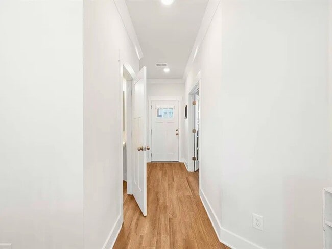 Photo - 109 Shallons Dr