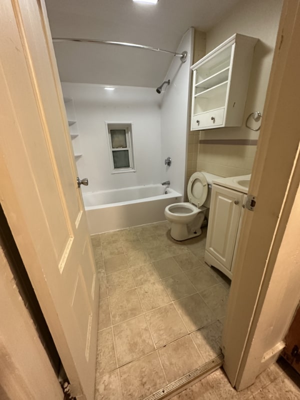 Photo - 36-38-38 Forest St Unit 2