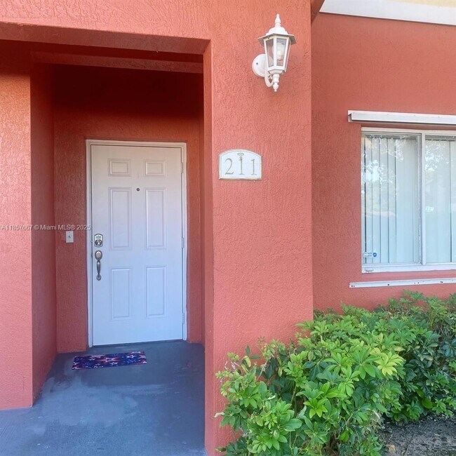 Building Photo - 3340 Palomino Dr Rental