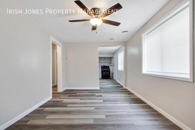 Photo - 94 Edson-Apt. 5 - rear cottage Unit Apt. 5 - rear cottage