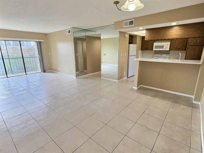 Photo - 9150 NW 38th Dr Condo Unit 306