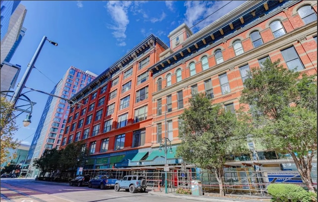 Building Photo - 1555 California St Unit 319