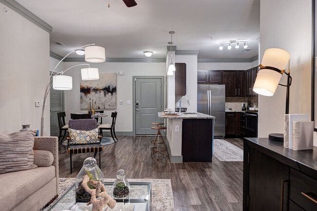 Photo - Harlow Spring Cypress