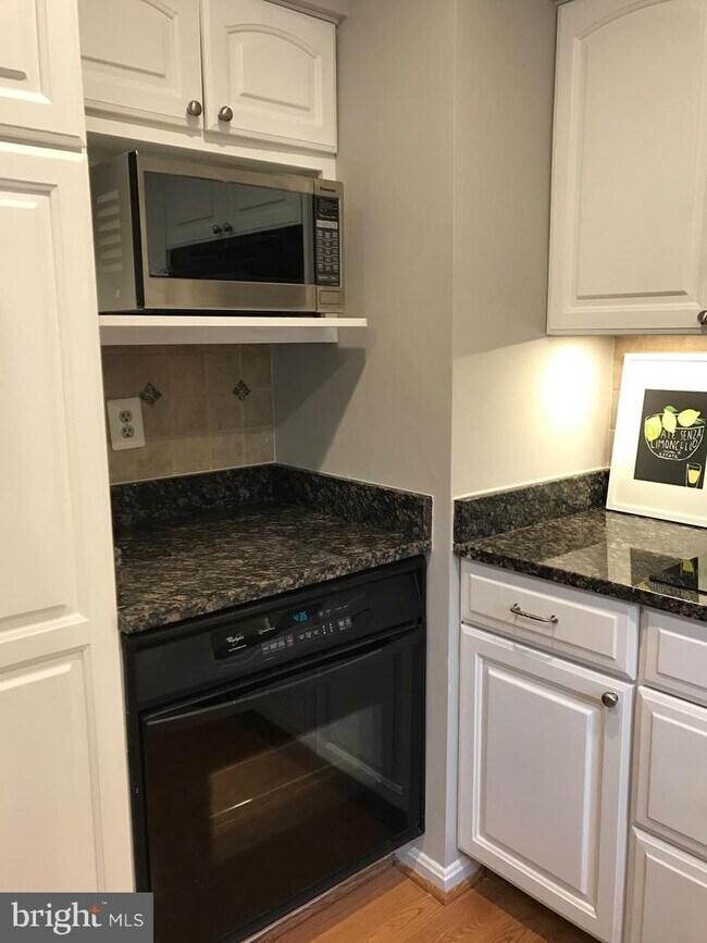 Photo - 11935 Glen Alden Rd Townhome
