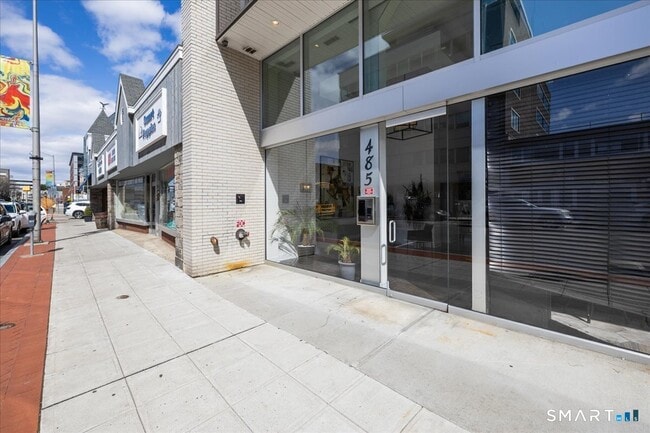 Building Photo - 485 Summer St Unit 302