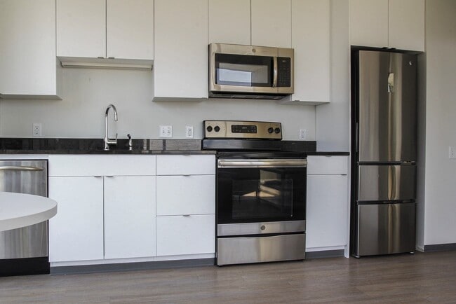 Photo - FOUND Study College Hill