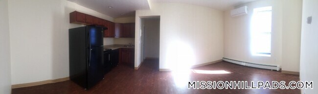 Photo - 13 Ruggles St Apartment Unit 4