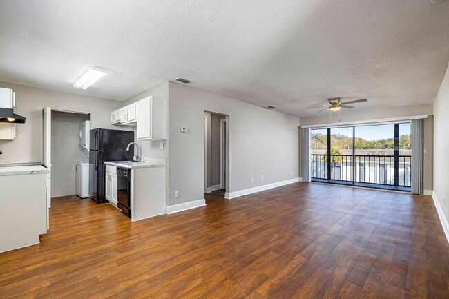 Photo - Meridian Luxury Condominiums