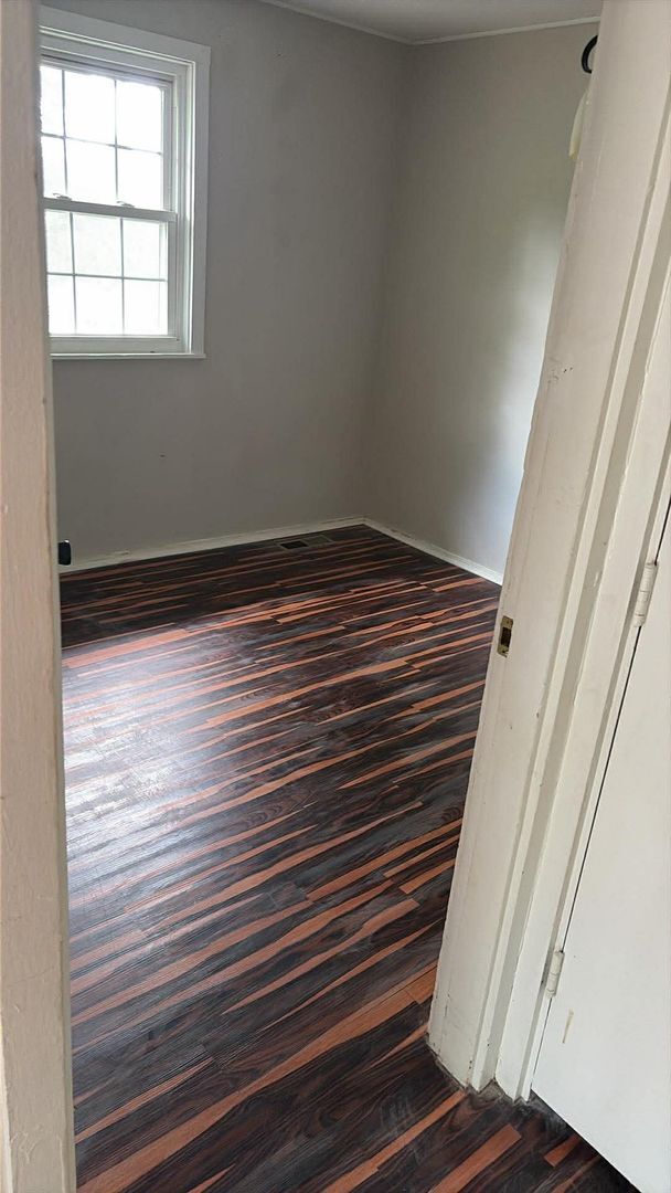 Photo - Oak Ridge 37830 - Move-In Ready 2 bedroom duplex - Call Lisa or Shannon