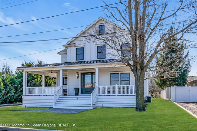 Photo - 605 Passaic Ave House