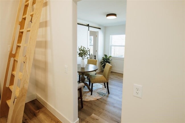 Photo - 3812 Fulton St