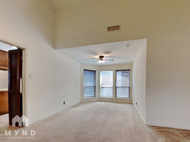 Photo - 7310 Treewater Dr