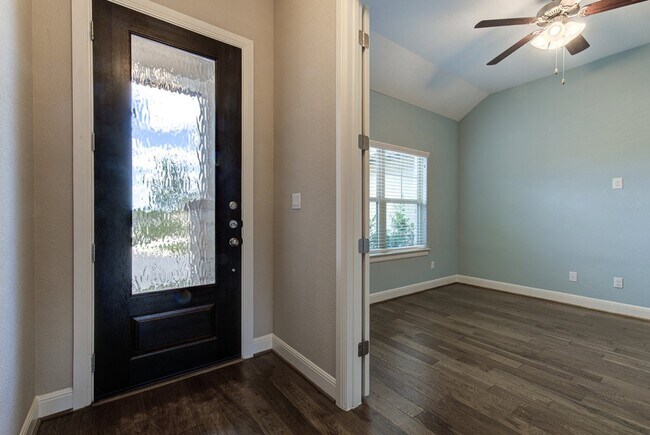 Photo - 173 Wynnpage Dr