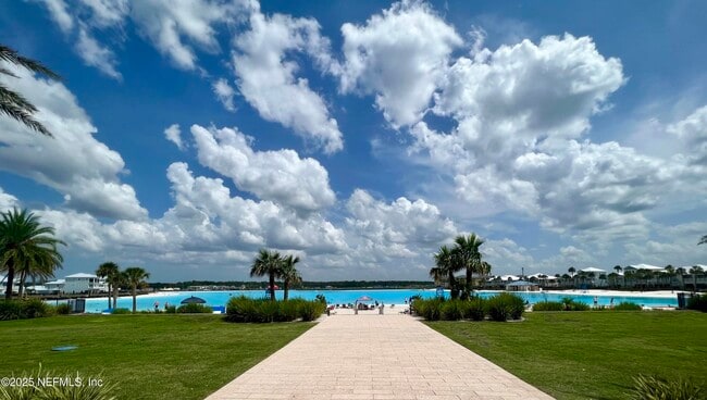 Photo - 237 Boracay Cir