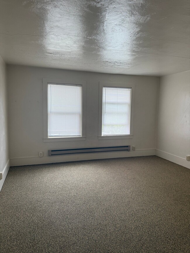 Photo - 605 1/2 Capitol Way S