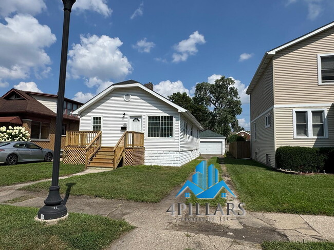 Photo - 7435 Jackson Ave