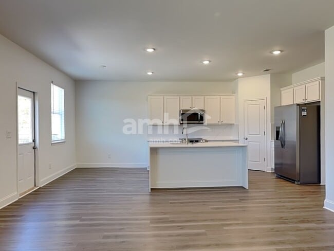 Photo - 522 Pointe Dr