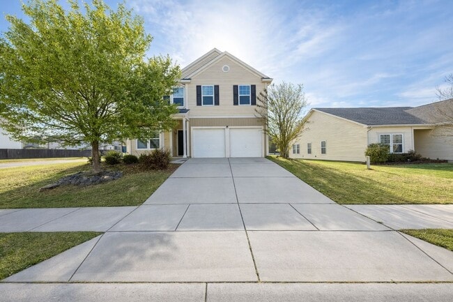 Building Photo - 12881 Clydesdale Dr