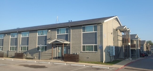 Waverly Apartments