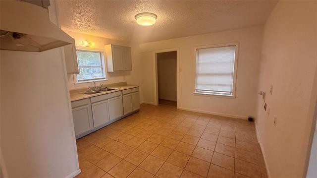 Photo - 4503 Bradshaw St