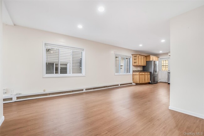 Photo - 43-39 247th St