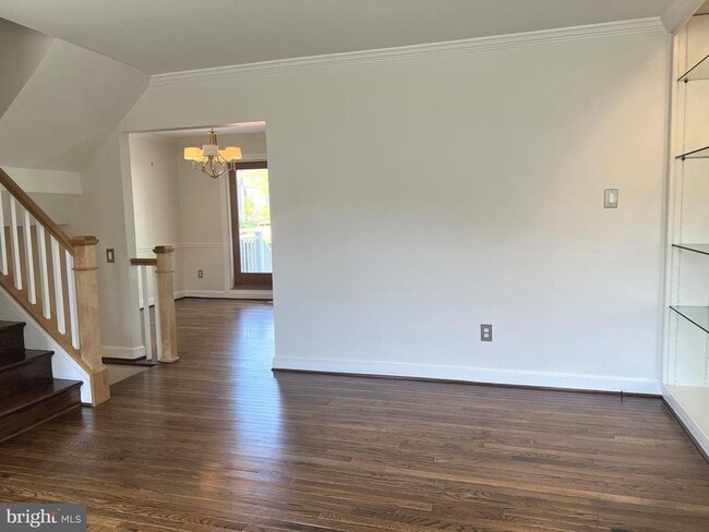 Photo - 907 Green St