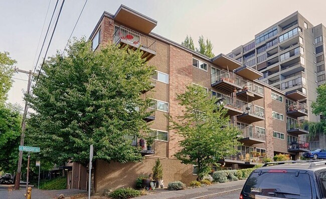 The Mercer at Summit