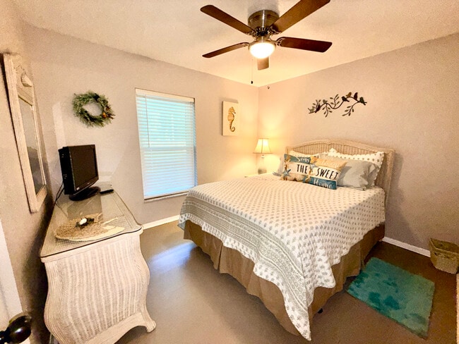 Photo - 19015 St George Dr